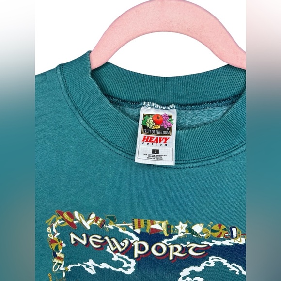 Vintage Newport Rhode Island Crewneck Sweater Distressed Fade Men Large USA 90s - Picture 5 of 9